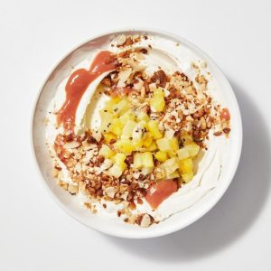 Greek Yogurt Parfait & Guava Puree